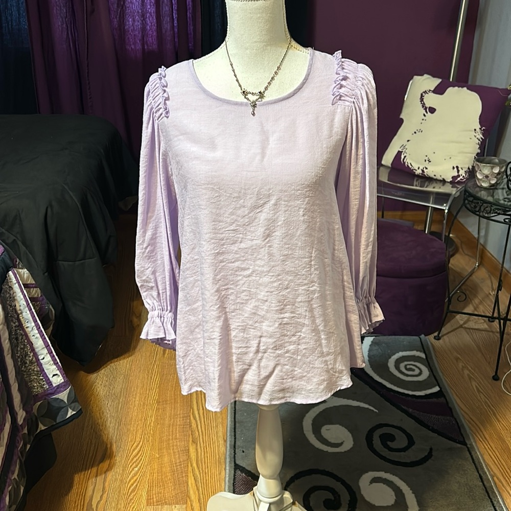 Purple top, sz S, est. 1946